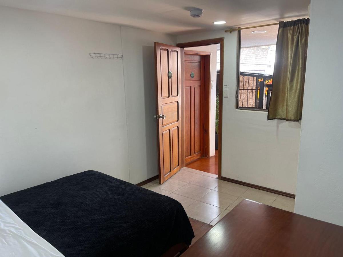 El Jardin Escondido Party Hostel Baños Dış mekan fotoğraf