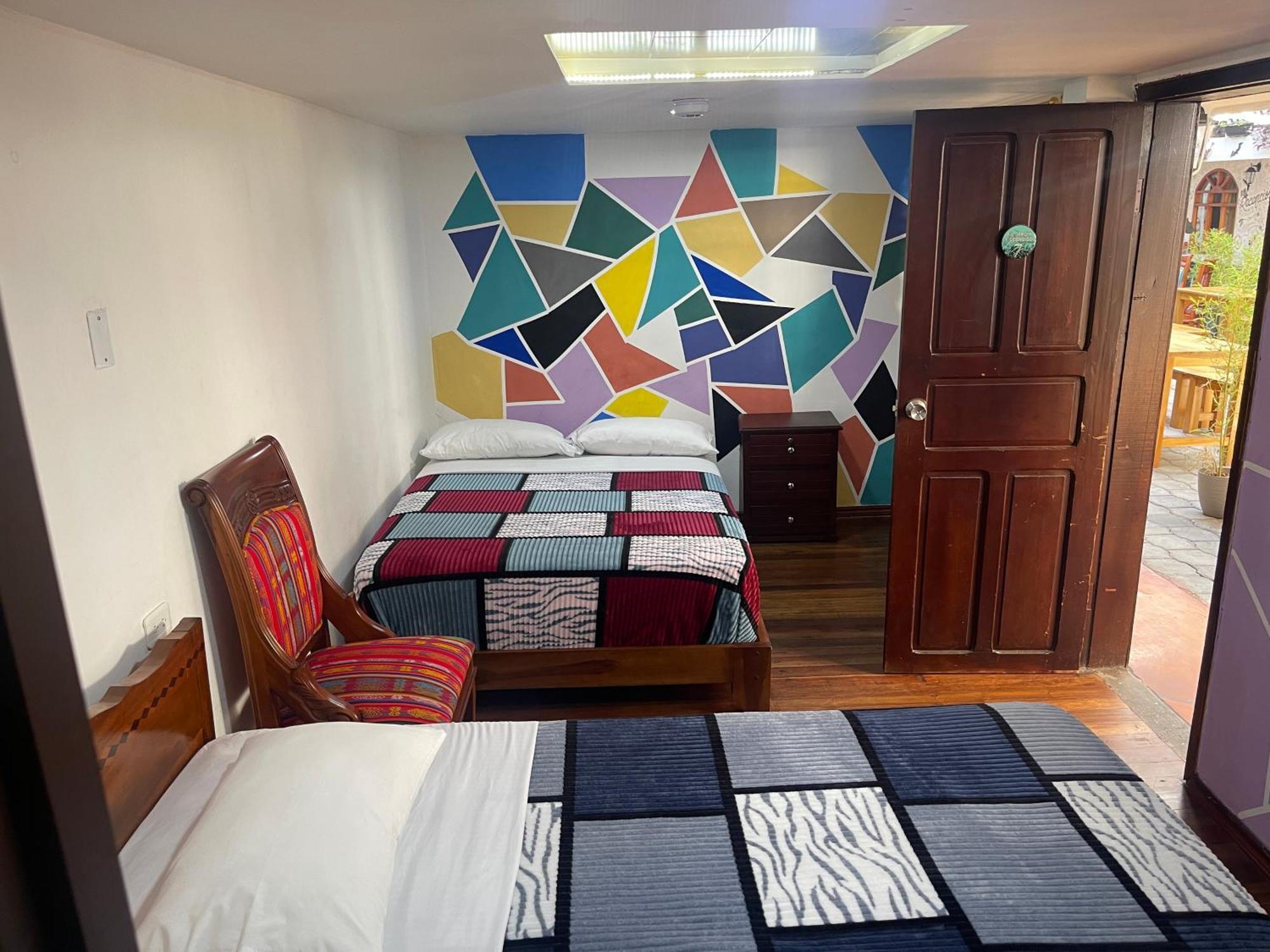 El Jardin Escondido Party Hostel Baños Dış mekan fotoğraf