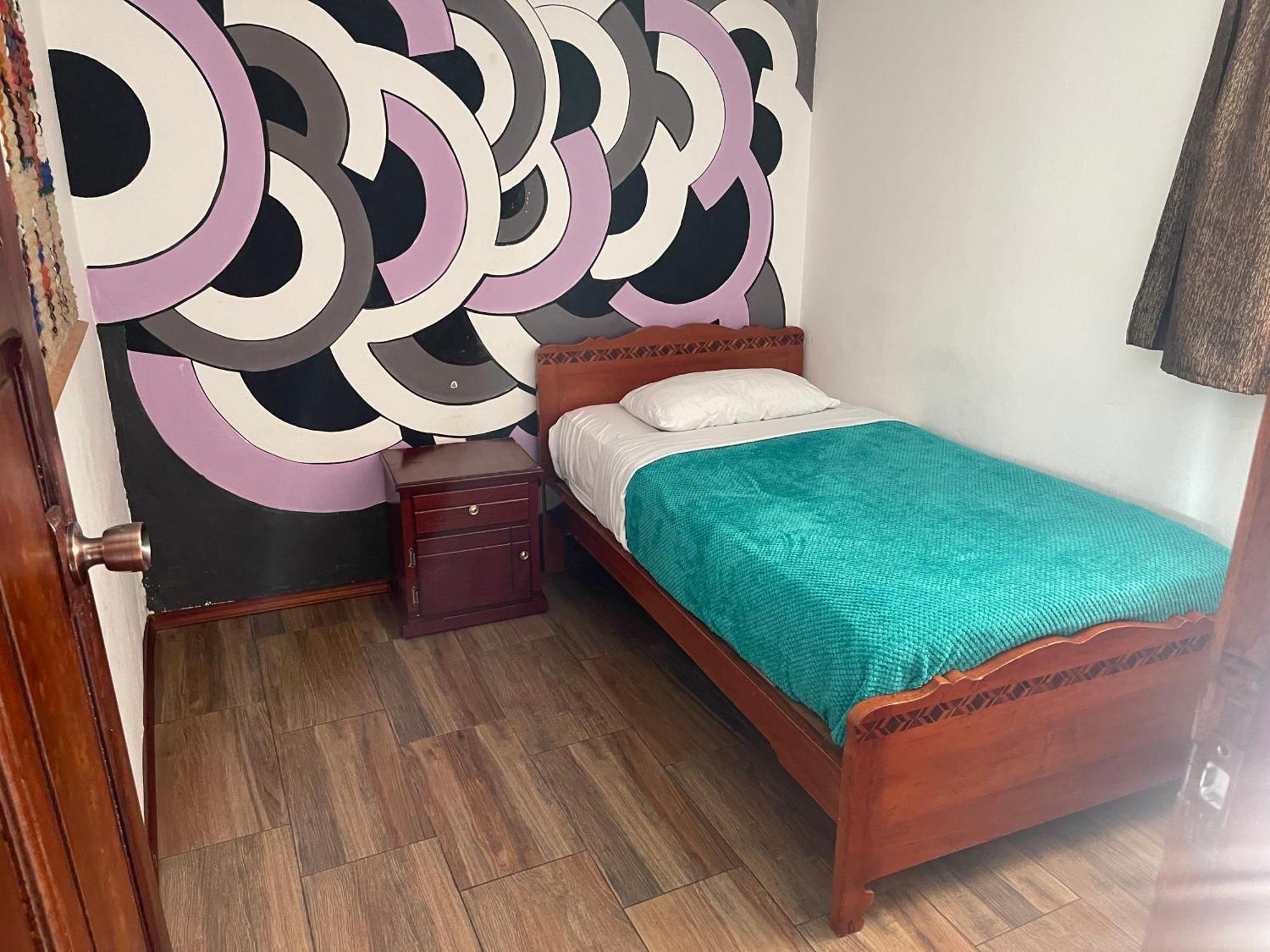 El Jardin Escondido Party Hostel Baños Dış mekan fotoğraf